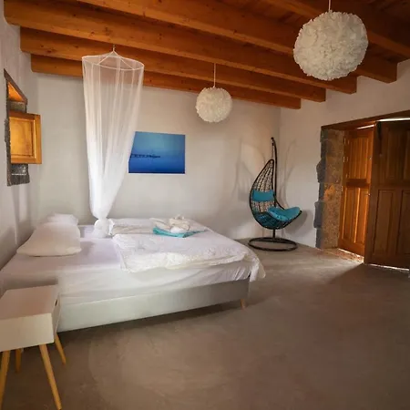 Casa Julie Vila Chilegua